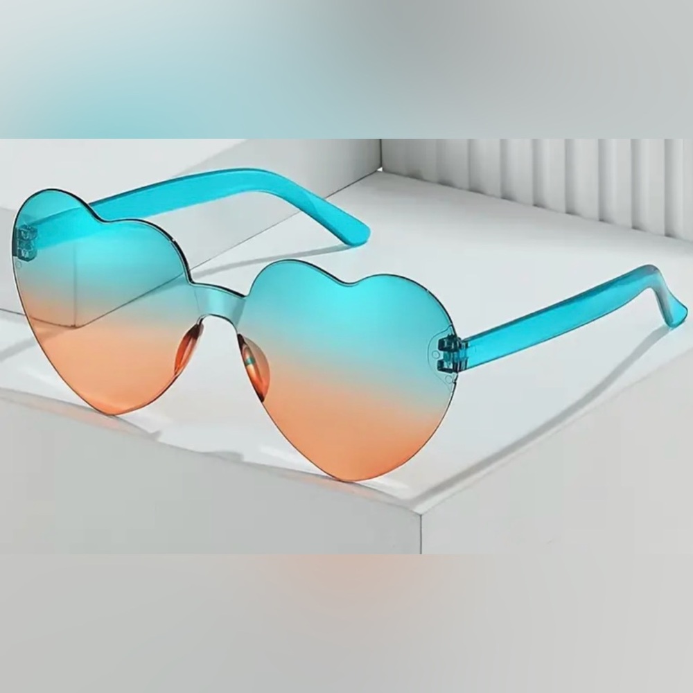 Heart Shape Ombre Rimless Sunglasses w/ Case Blue Orange Gradient Shades